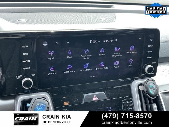 used 2023 Kia Sorento Hybrid car, priced at $33,000