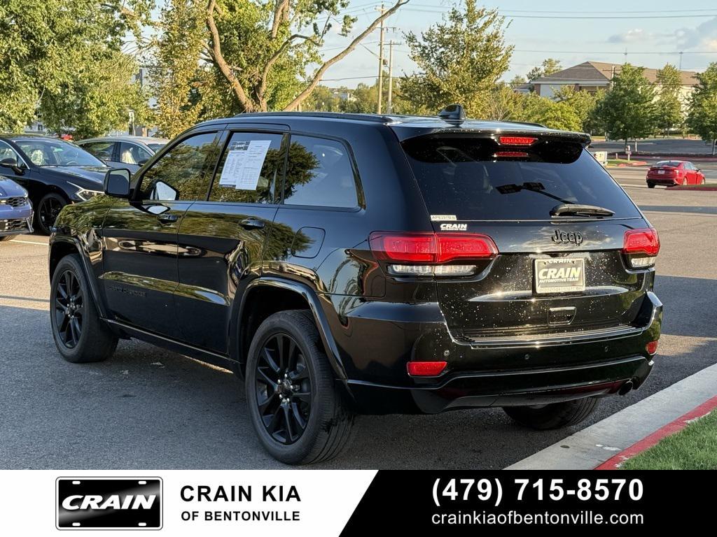 used 2018 Jeep Grand Cherokee car, priced at $16,400