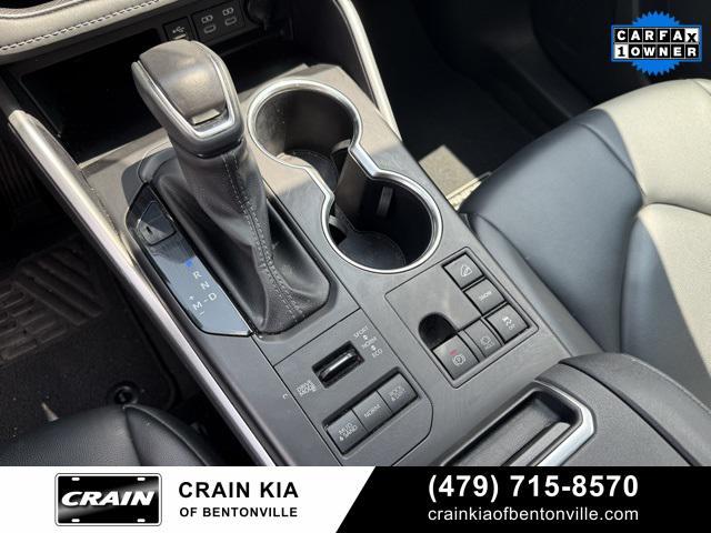 used 2024 Toyota Highlander car, priced at $39,700