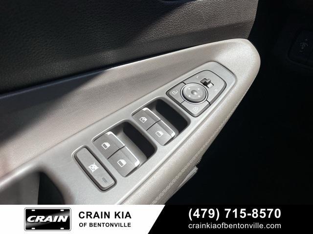 used 2020 Hyundai Santa Fe car, priced at $15,900