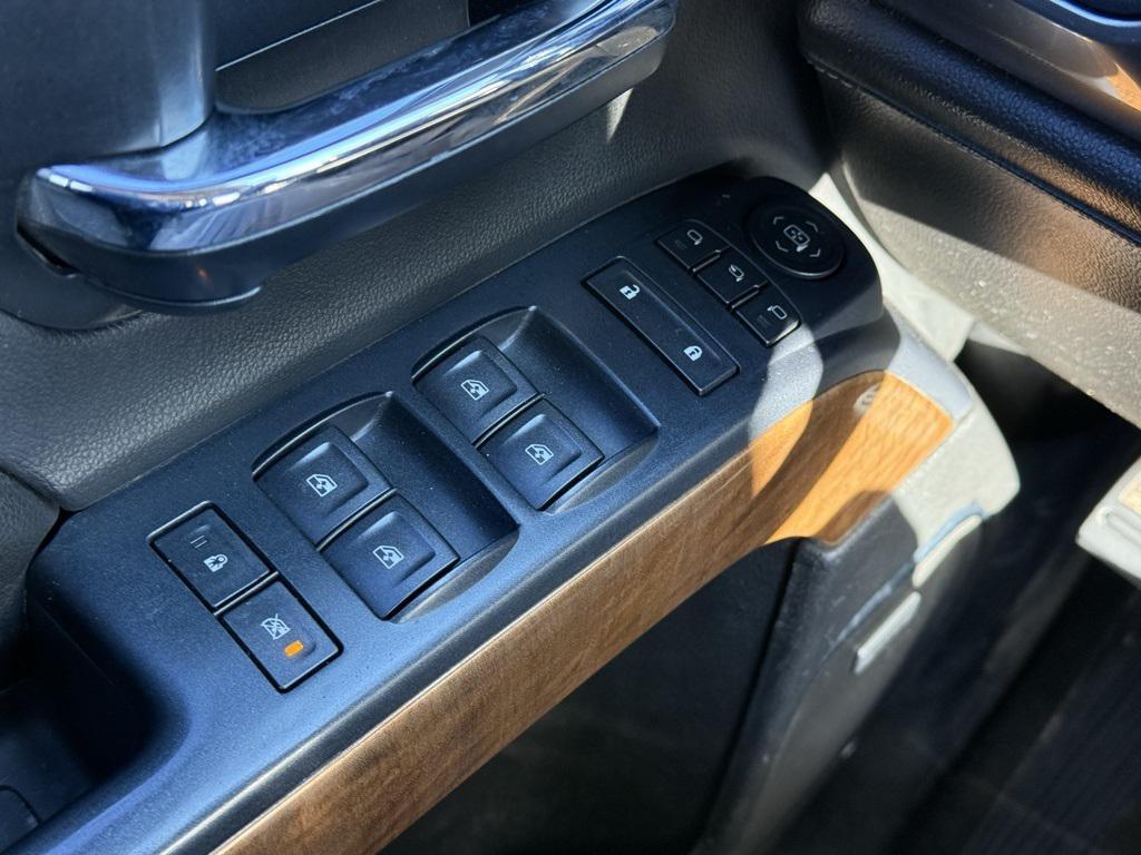 used 2014 Chevrolet Silverado 1500 car, priced at $22,900