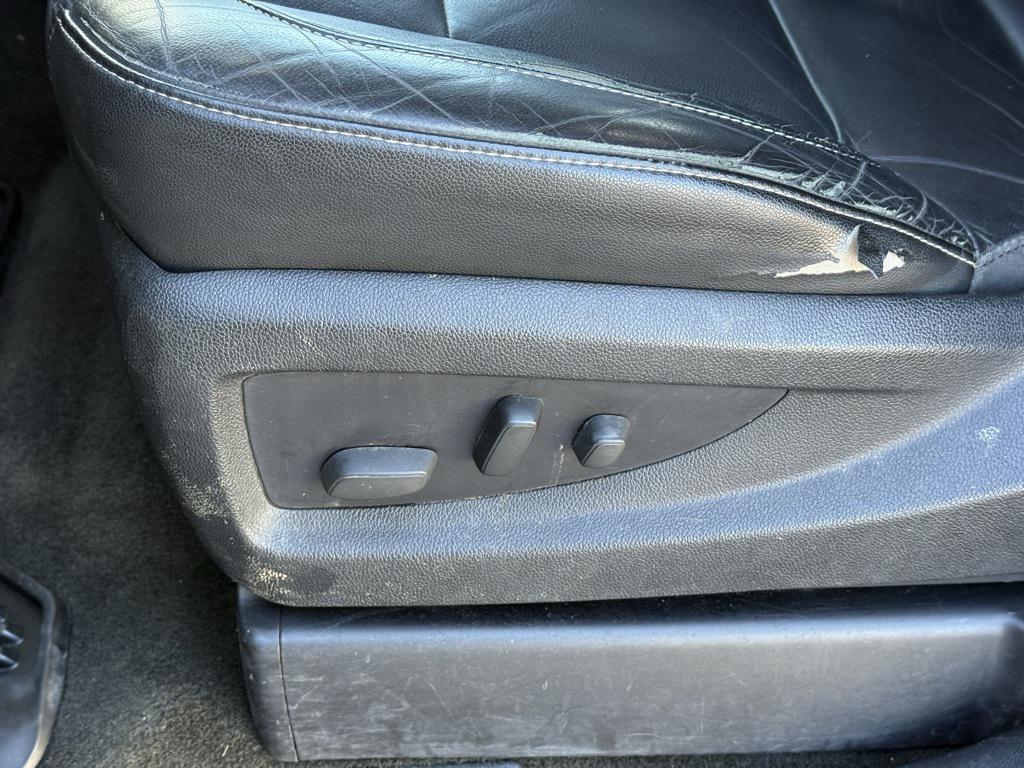 used 2014 Chevrolet Silverado 1500 car, priced at $22,900