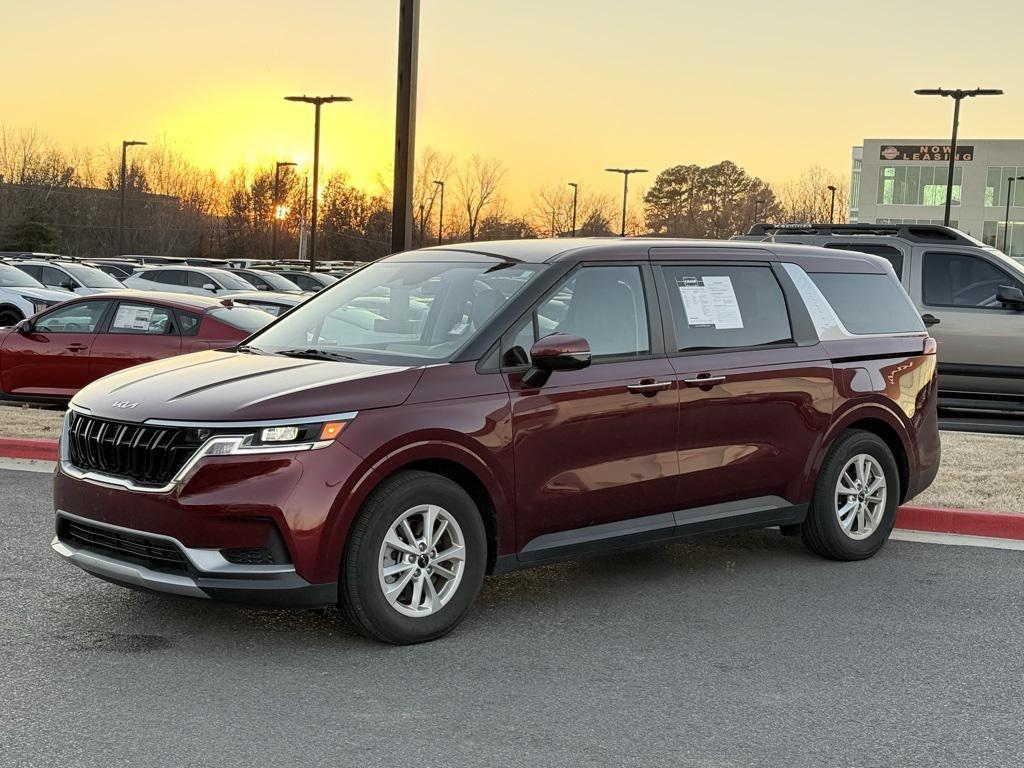 used 2024 Kia Carnival car, priced at $32,500