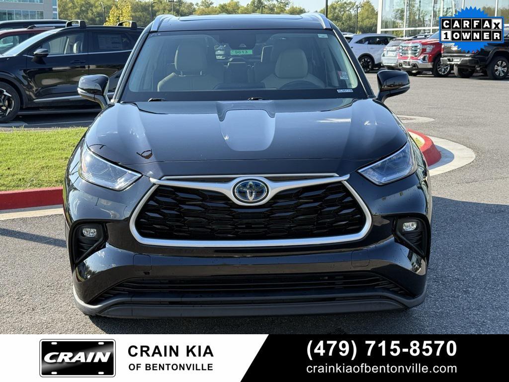 used 2021 Toyota Highlander Hybrid car, priced at $37,200