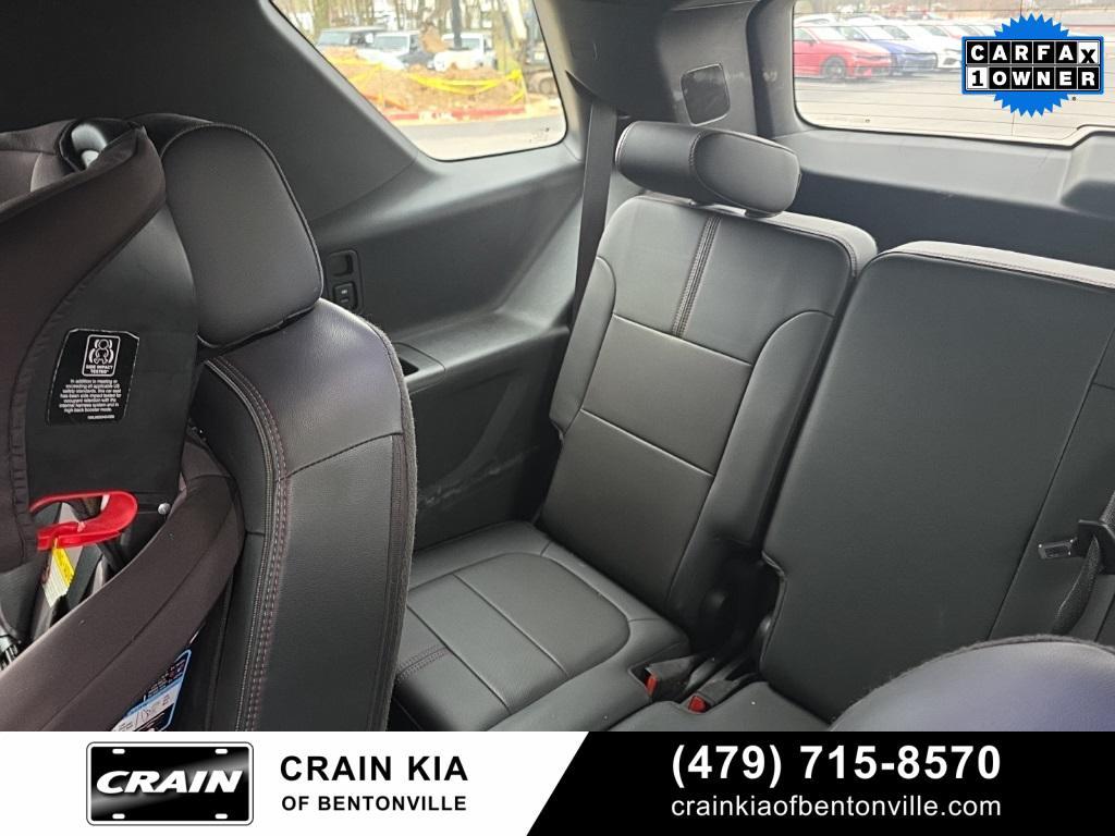 used 2023 Chevrolet Traverse car, priced at $36,200