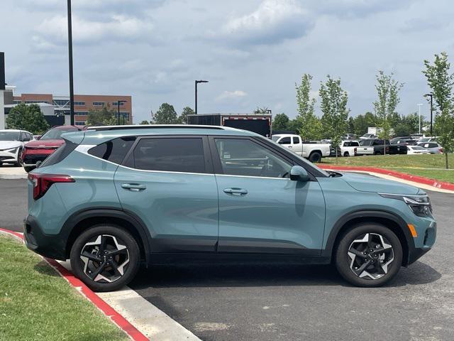 used 2025 Kia Seltos car, priced at $28,500