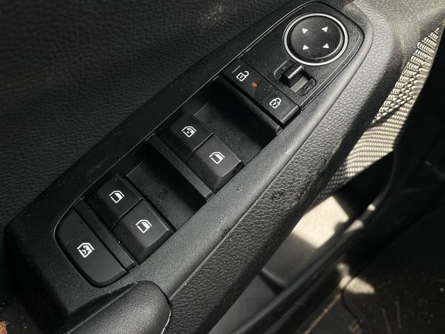 used 2025 Kia Seltos car, priced at $28,500