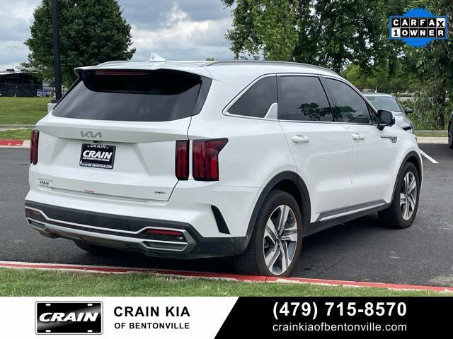 used 2024 Kia Sorento Hybrid car, priced at $36,900