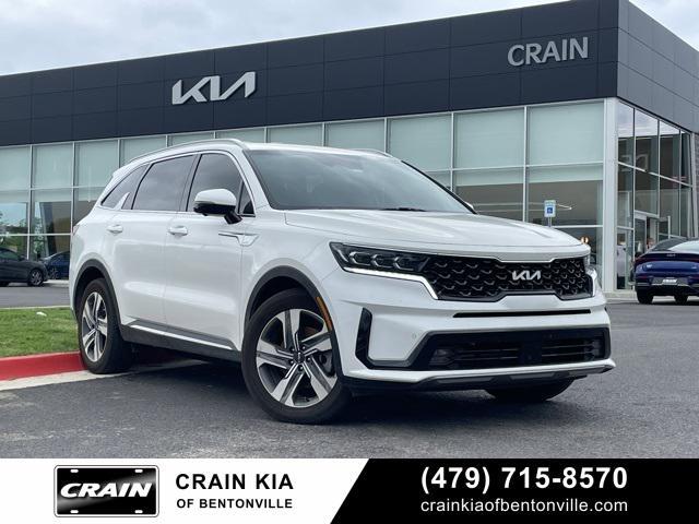 used 2024 Kia Sorento Hybrid car, priced at $36,900