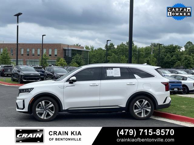 used 2024 Kia Sorento Hybrid car, priced at $36,900
