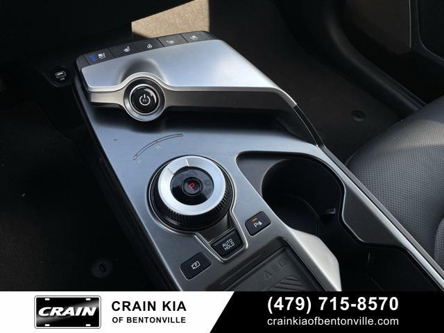 used 2024 Kia EV6 car, priced at $32,700