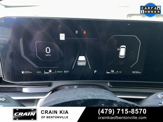 used 2025 Kia Carnival Hybrid car, priced at $52,000