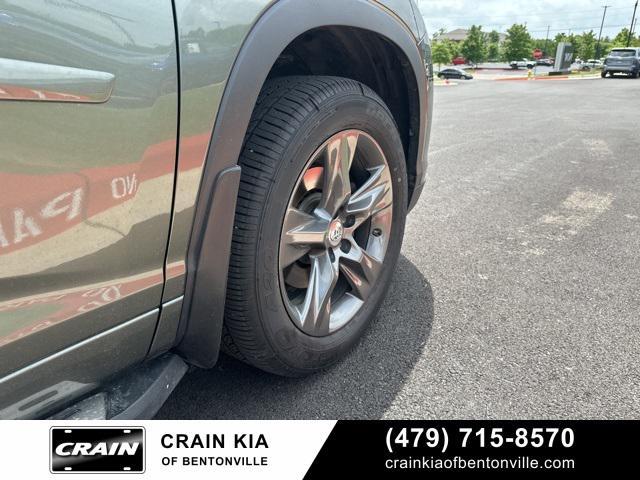 used 2014 Toyota Highlander car, priced at $23,000