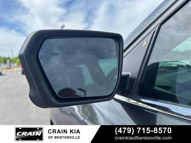 used 2021 Chevrolet Equinox car, priced at $17,500