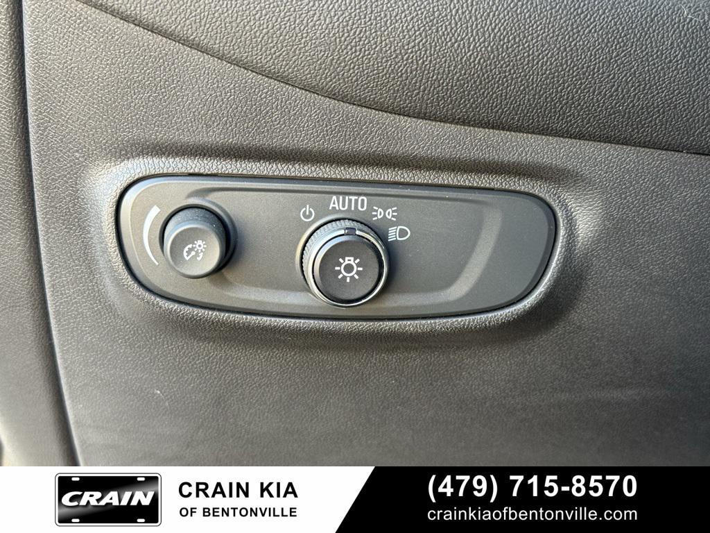 used 2022 Chevrolet Equinox car, priced at $18,150