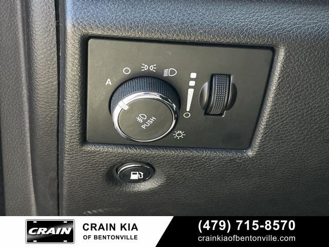 used 2018 Jeep Grand Cherokee car, priced at $15,100