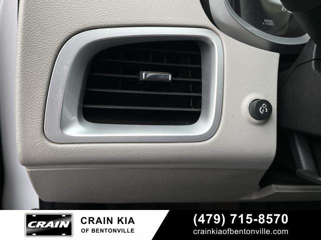 used 2016 Chevrolet Equinox car, priced at $9,450