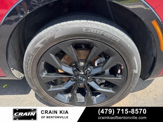 used 2021 Kia Sorento car, priced at $22,800