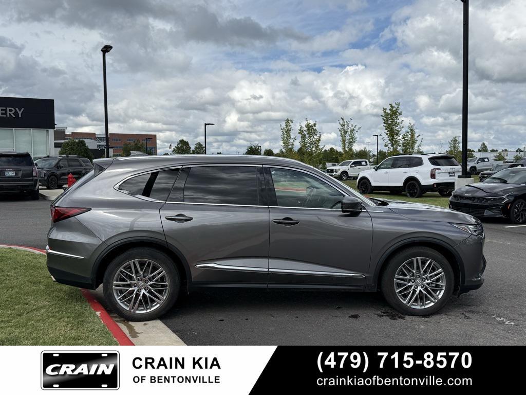 used 2022 Acura MDX car, priced at $42,700