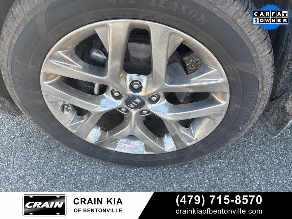 used 2019 Kia Sorento car, priced at $15,700