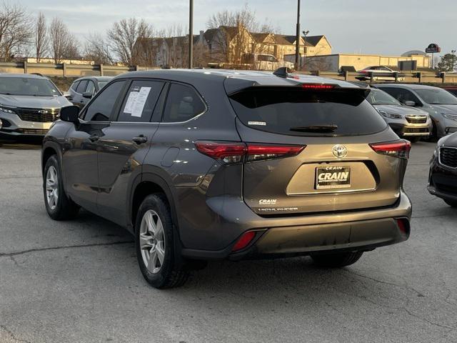 used 2023 Toyota Highlander car, priced at $34,900