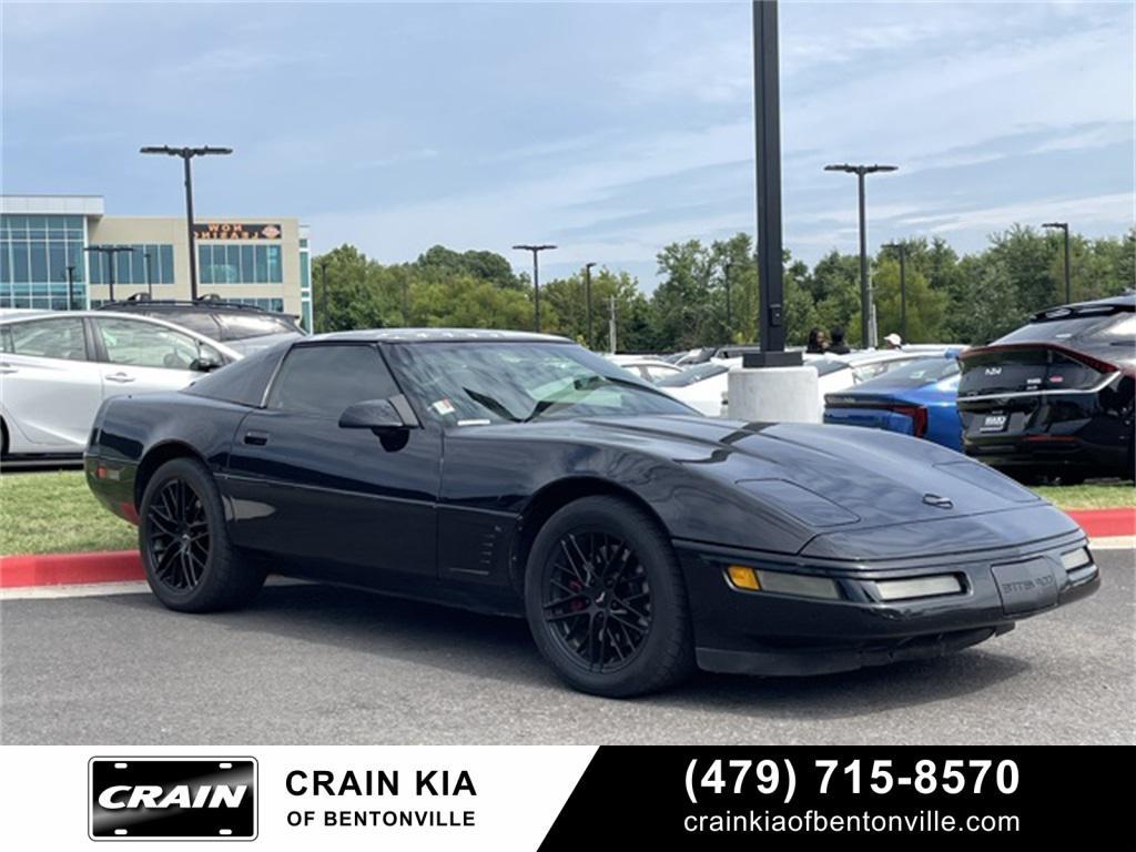 used 1996 Chevrolet Corvette car, priced at $13,700