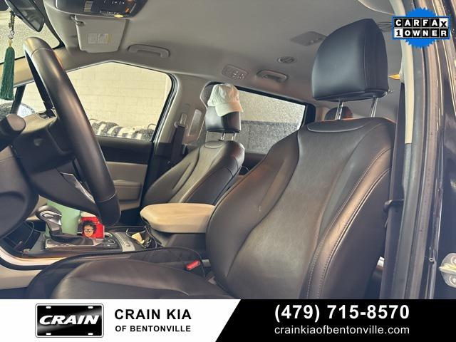 used 2023 Kia Carnival car, priced at $28,400