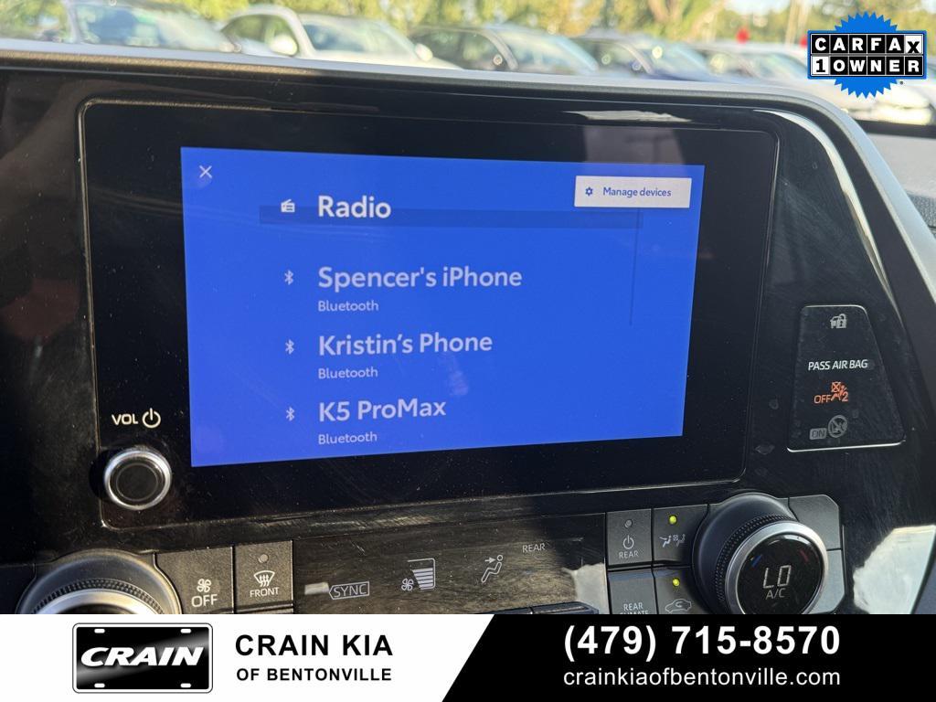 used 2024 Toyota Highlander car, priced at $34,990