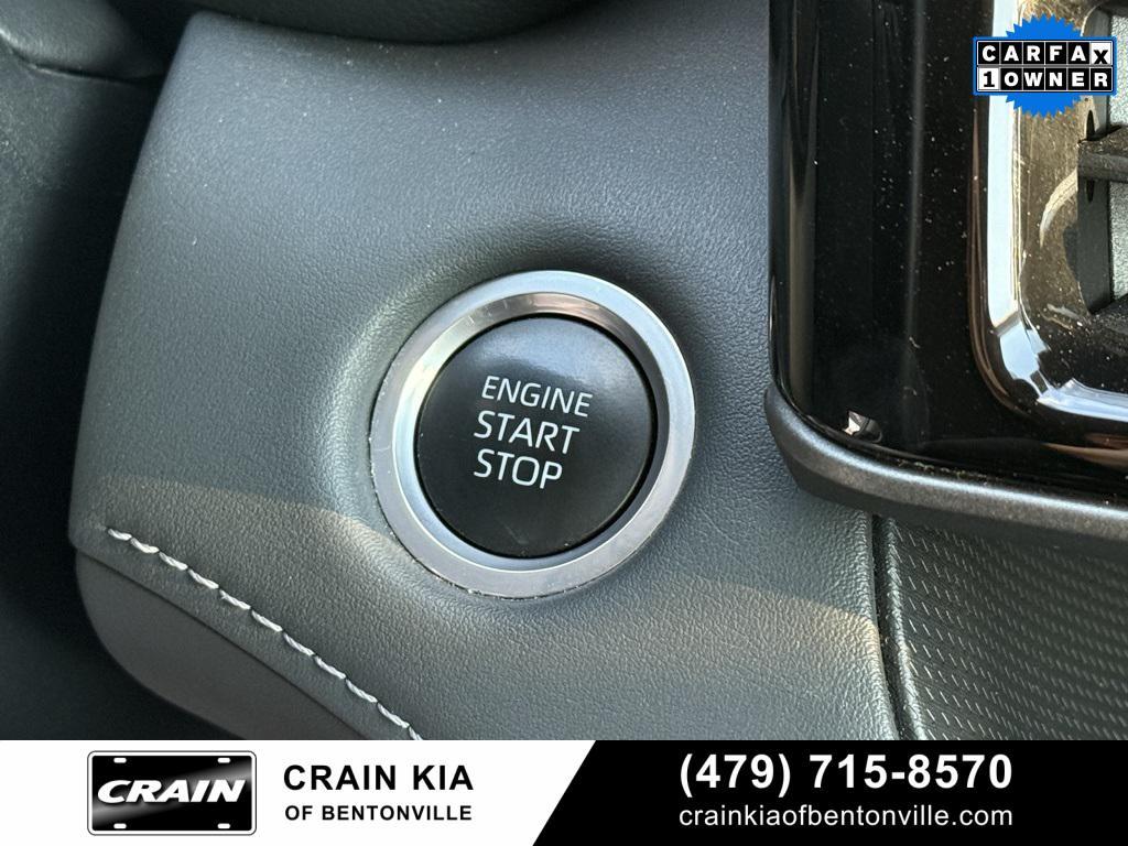used 2024 Toyota Highlander car, priced at $34,990