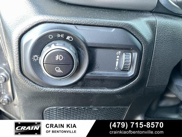 used 2023 Jeep Gladiator car, priced at $31,200