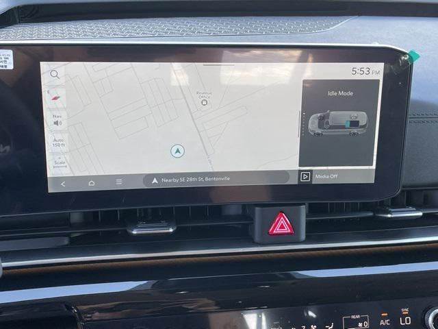 used 2025 Kia Carnival Hybrid car, priced at $54,750