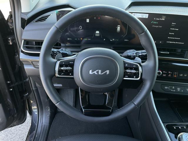used 2025 Kia Carnival Hybrid car, priced at $54,750