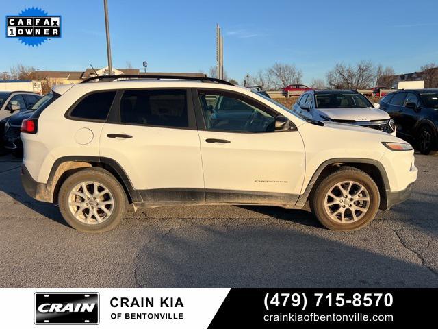 used 2016 Jeep Cherokee car, priced at $14,990