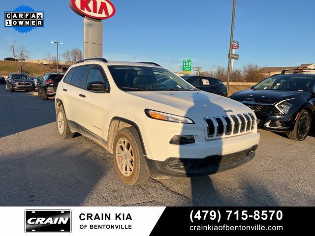 used 2016 Jeep Cherokee car, priced at $14,990