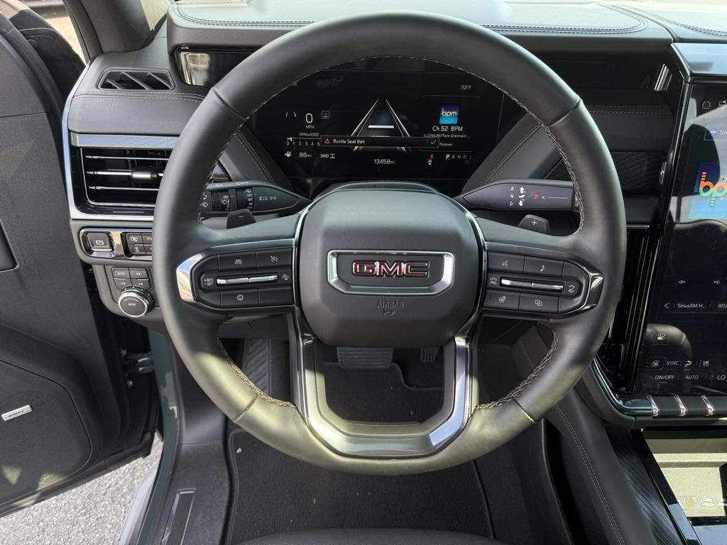 used 2025 GMC Yukon car, priced at $79,999