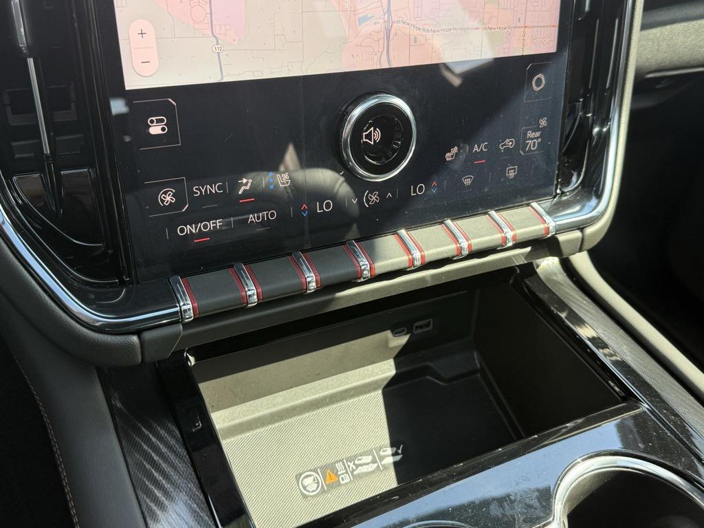 used 2025 GMC Yukon car, priced at $79,999