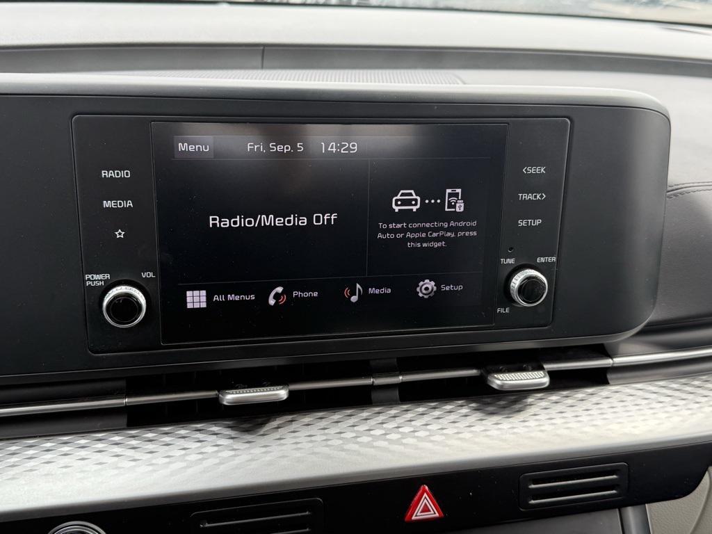 used 2024 Kia Carnival car, priced at $32,900