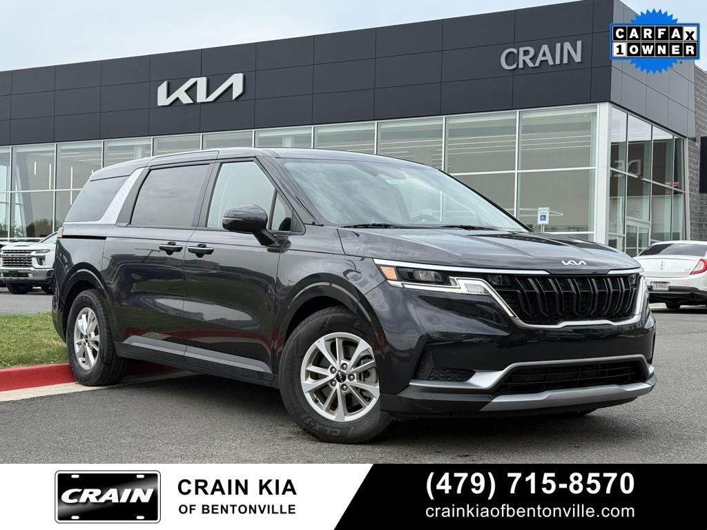 used 2024 Kia Carnival car, priced at $31,900