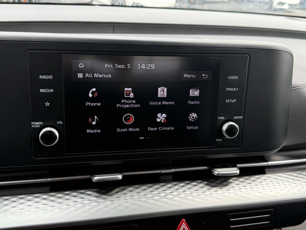 used 2024 Kia Carnival car, priced at $32,900
