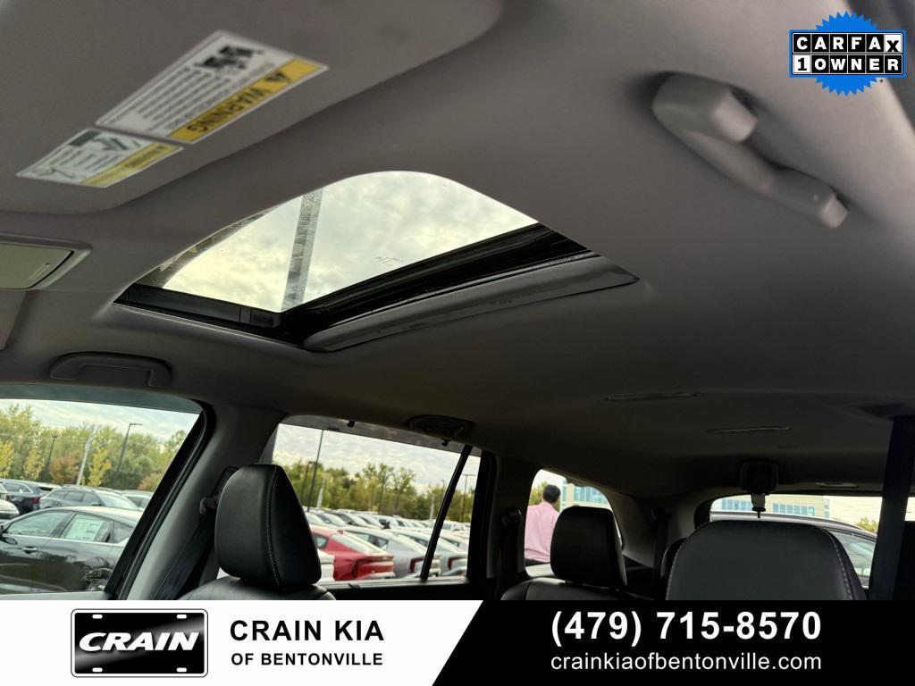 used 2021 Honda Pilot car, priced at $27,300