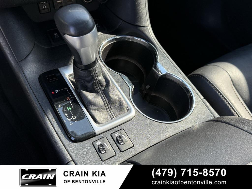 used 2019 Toyota Highlander car, priced at $22,750