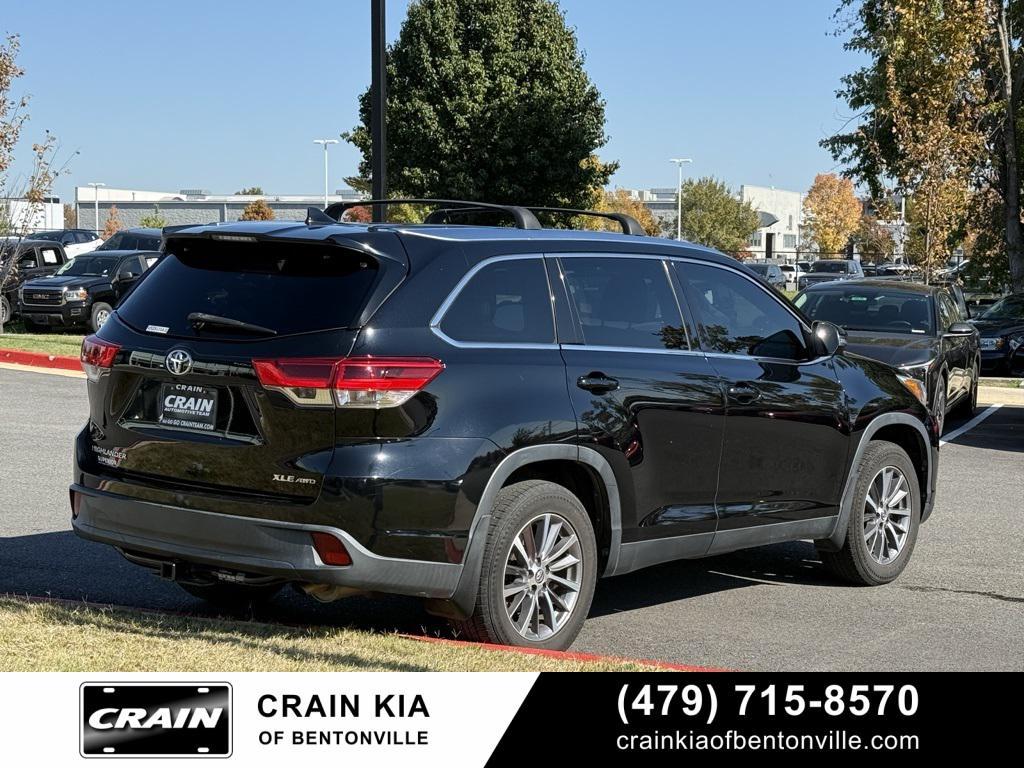 used 2019 Toyota Highlander car, priced at $22,750