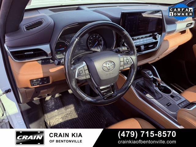 used 2020 Toyota Highlander Hybrid car, priced at $38,200