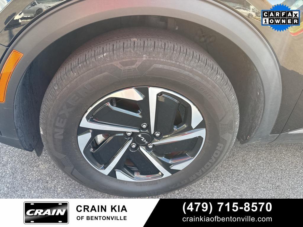 used 2023 Kia Sportage Hybrid car, priced at $24,900