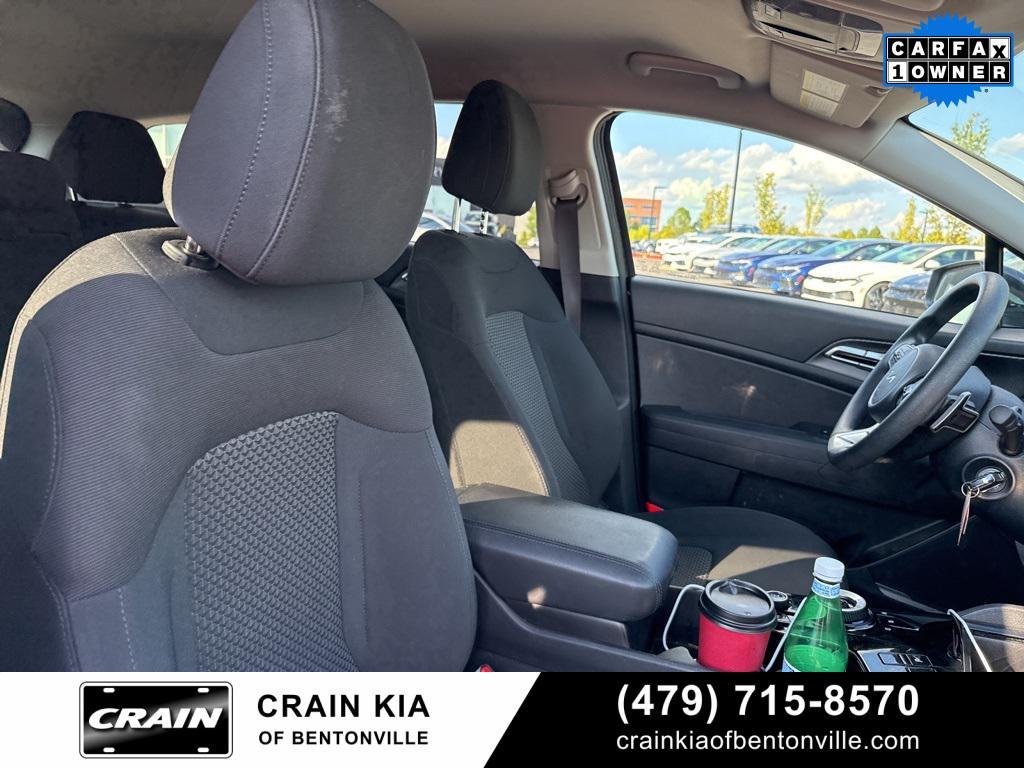 used 2023 Kia Sportage Hybrid car, priced at $24,900