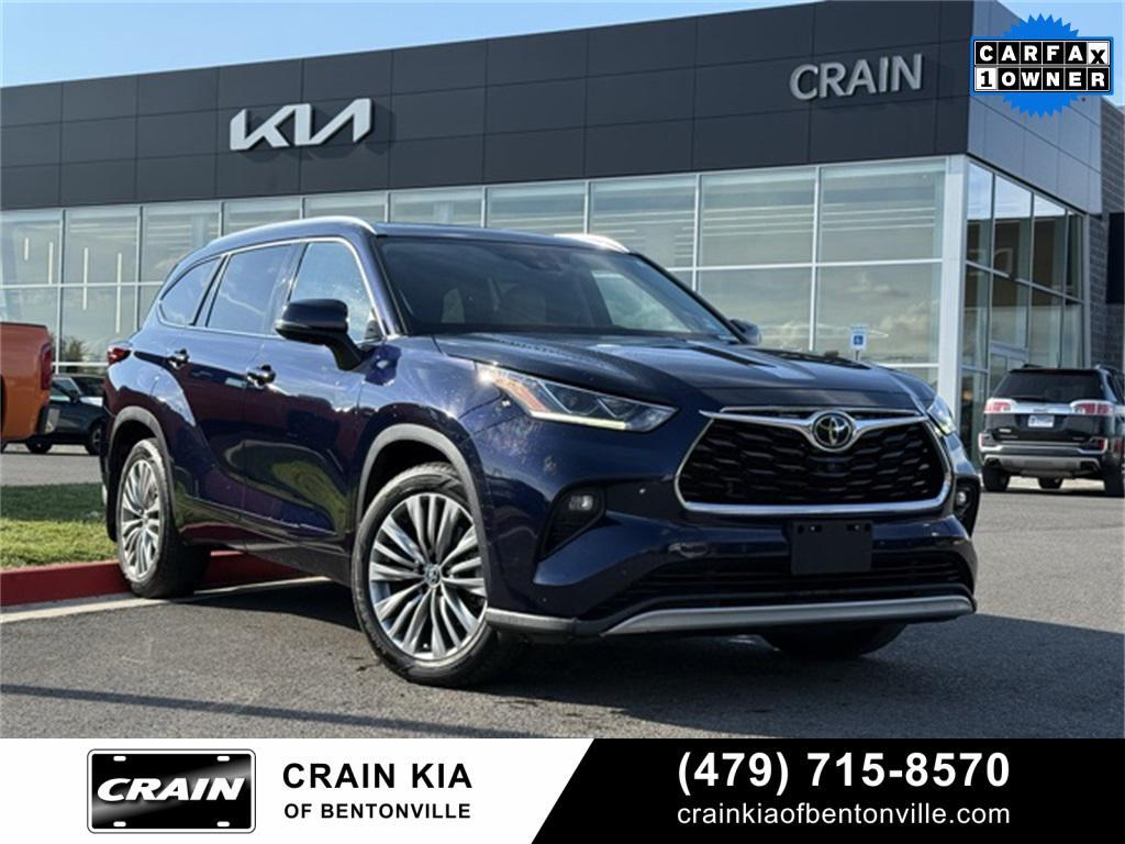 used 2021 Toyota Highlander car, priced at $36,900