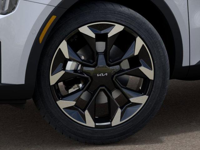 new 2025 Kia Sorento car, priced at $43,825