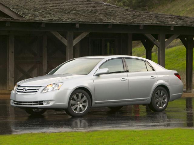 used 2006 Toyota Avalon car, priced at $4,300