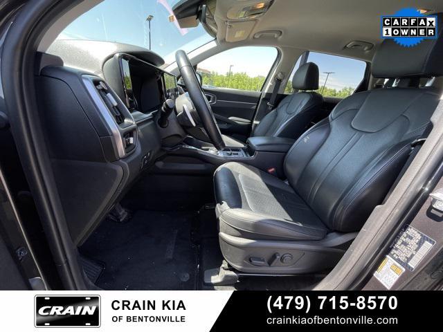 used 2023 Kia Sorento Hybrid car, priced at $29,600