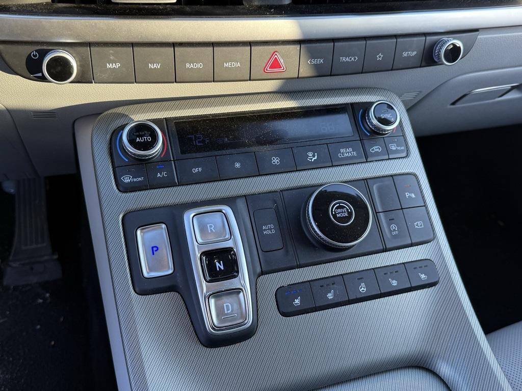 used 2024 Hyundai Palisade car, priced at $34,500